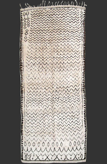TM 1083, pile rug from the Azilal region, central High Atlas, Morocco, 1970s, ca. 380 x 160 cm (12' 6'' x 5' 4''), high resolution image + price on request







